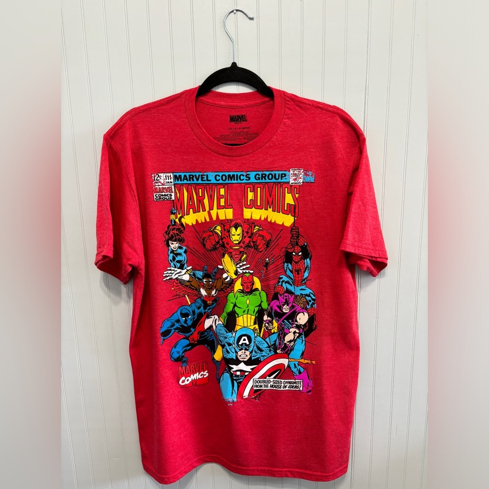 Mad Engine Marvel Avengers Graphic Tee Red Size L